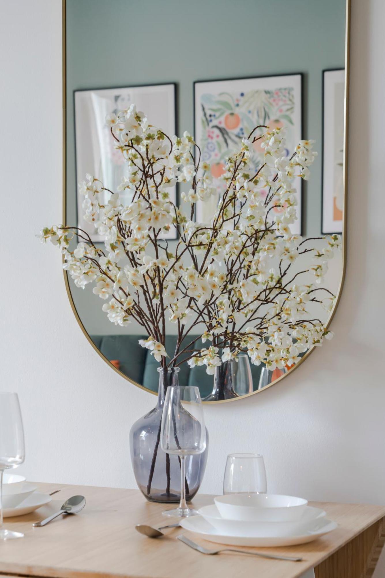 Bijou Flat On Broadway Market ลอนดอน ภายนอก รูปภาพ